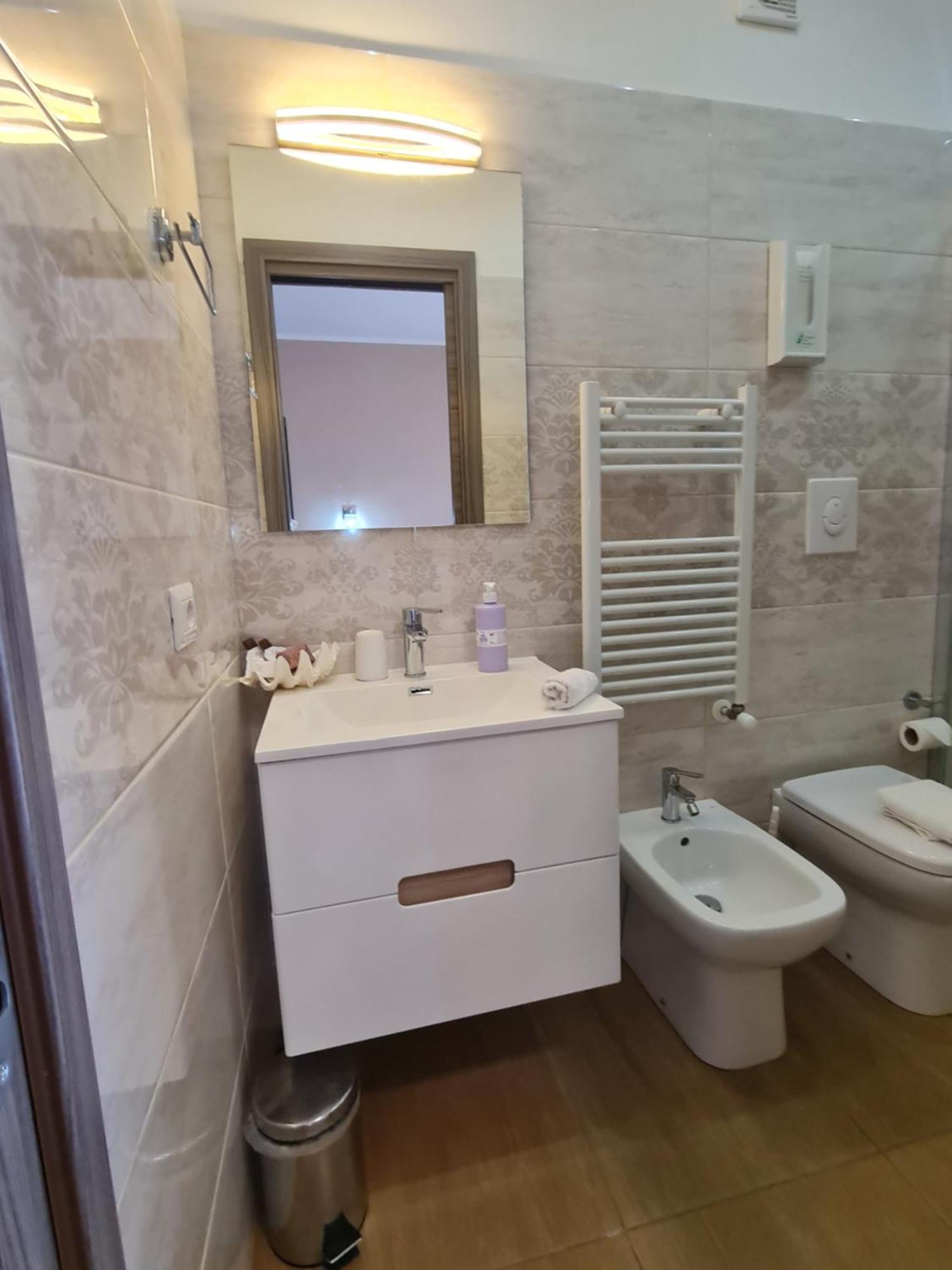 B&B La Casa Di Martina Zambrone Eksteriør bilde